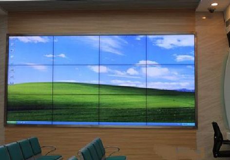 新晃液晶拼接屏的另类用法。